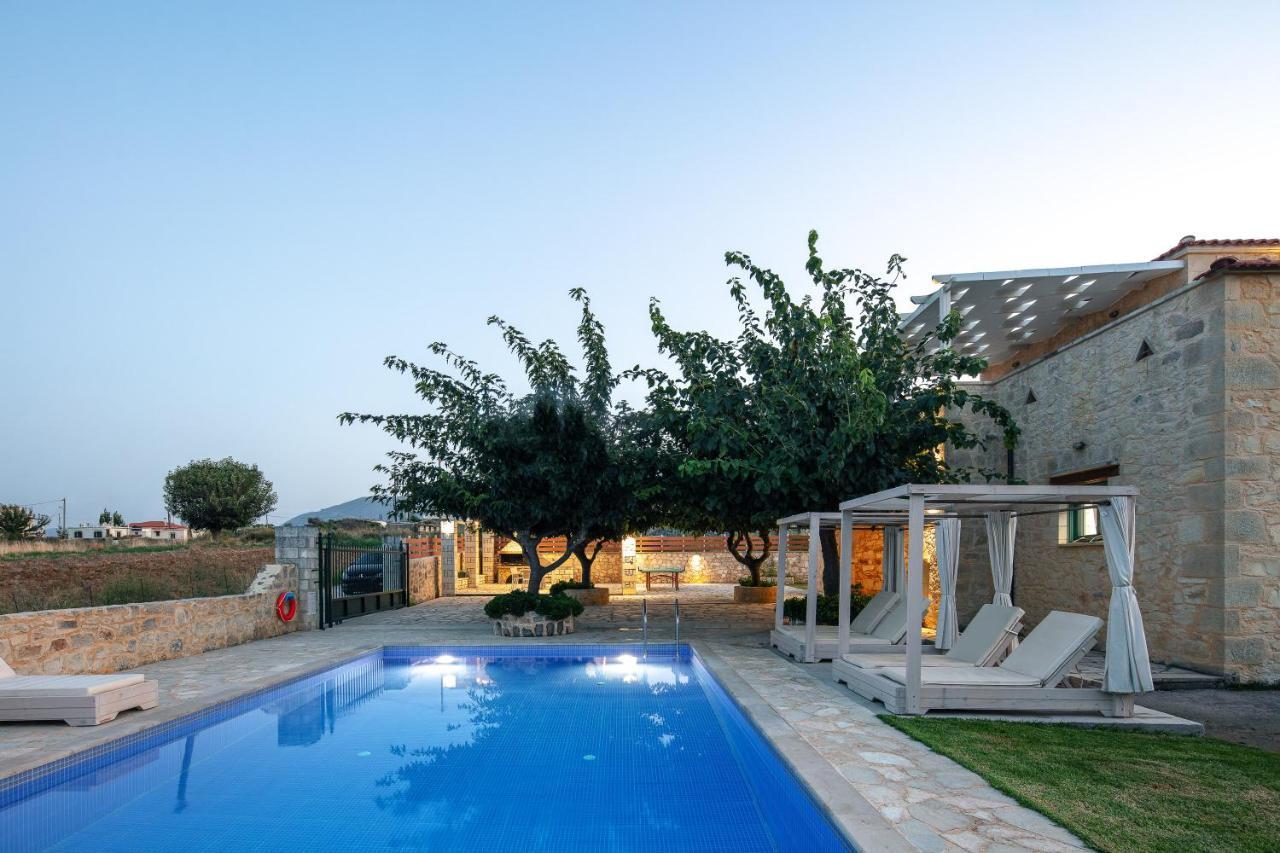 Villa Pinelopi Asprouliánoi Buitenkant foto