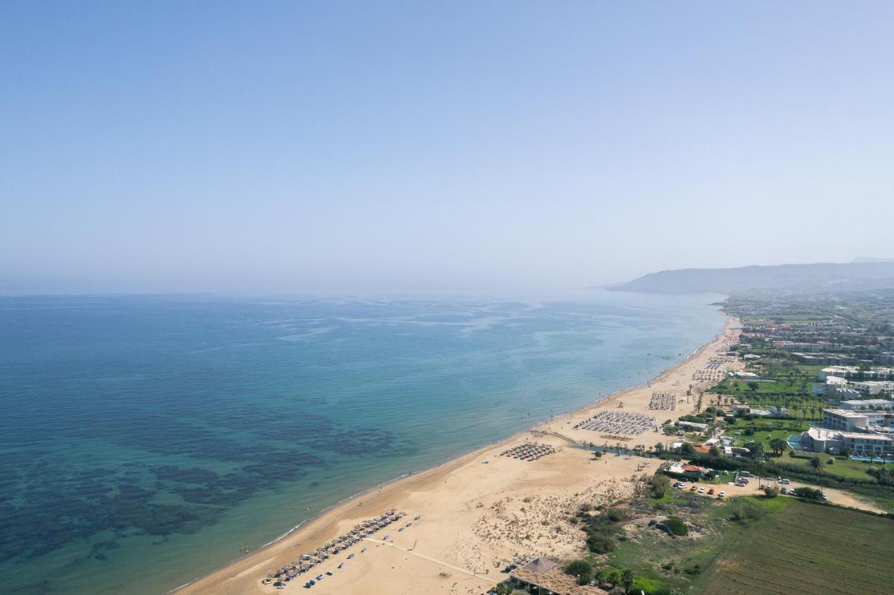 Villa Pinelopi Asprouliánoi Buitenkant foto